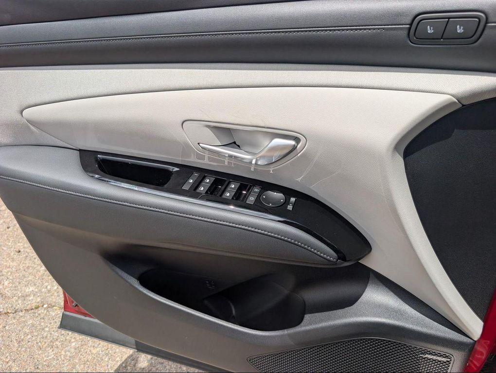 new 2025 Hyundai Tucson car, priced at $41,998