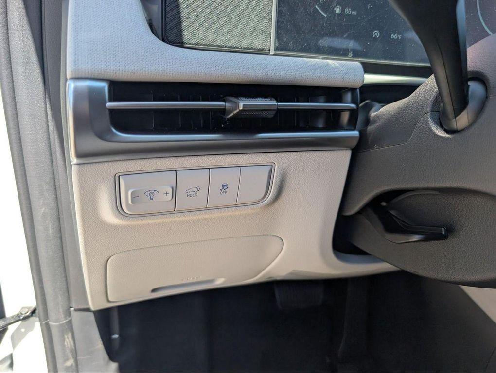 new 2025 Hyundai Tucson car, priced at $35,430