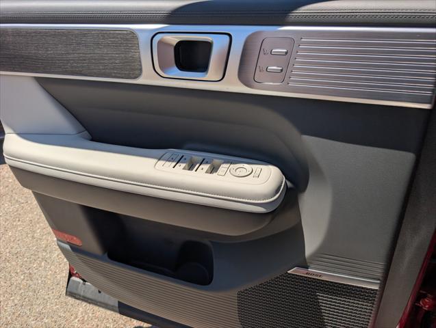 new 2025 Hyundai SANTA FE HEV car, priced at $52,595