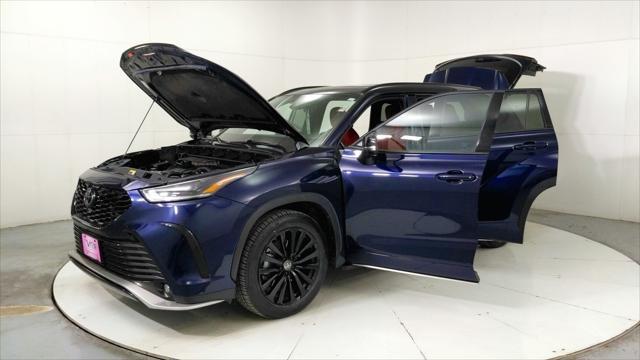 used 2023 Toyota Highlander car, priced at $38,995