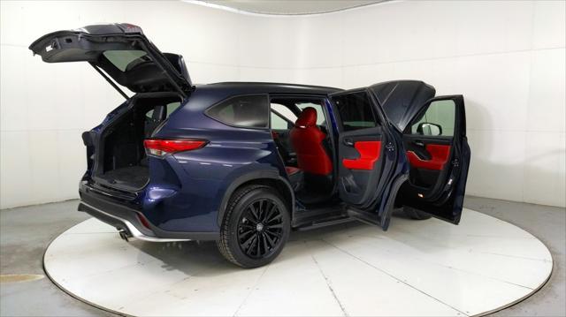 used 2023 Toyota Highlander car, priced at $38,995