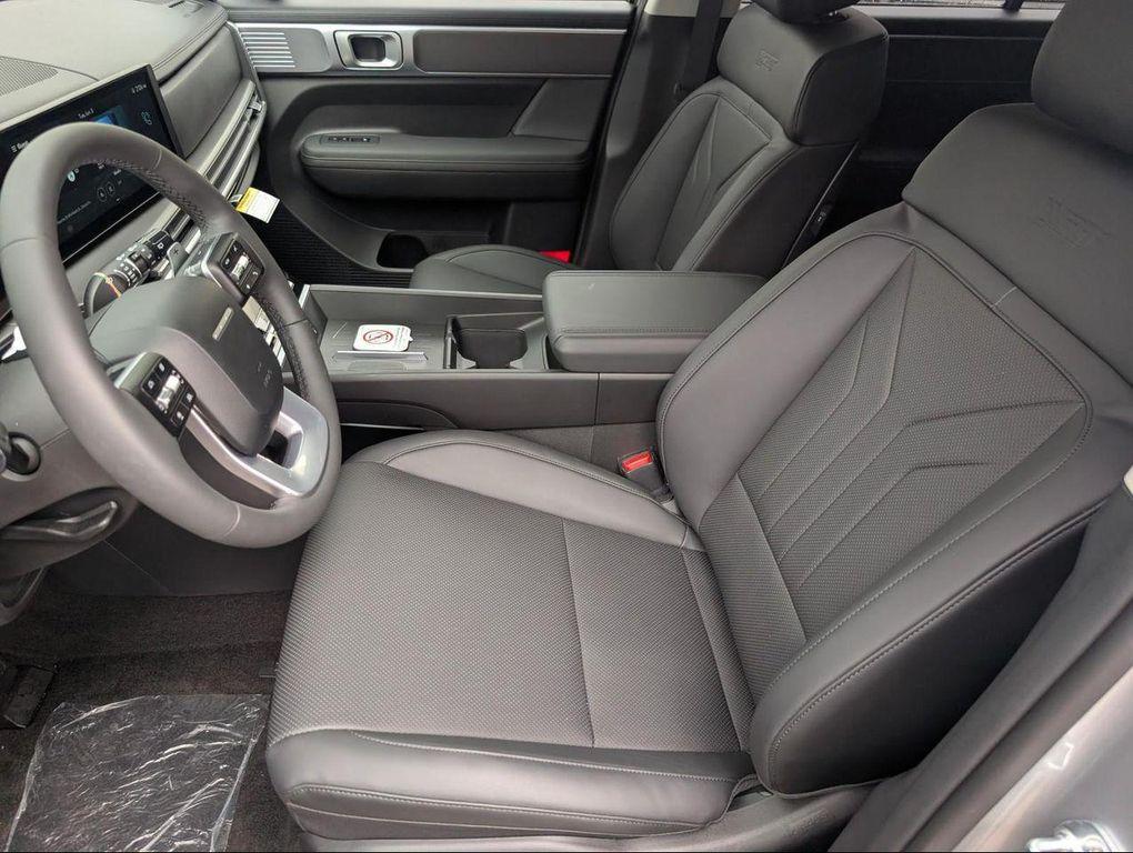new 2025 Hyundai Santa Fe car, priced at $42,605