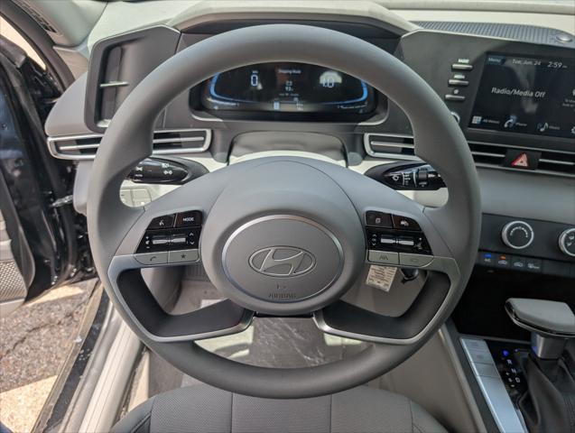 new 2025 Hyundai Elantra car, priced at $23,045