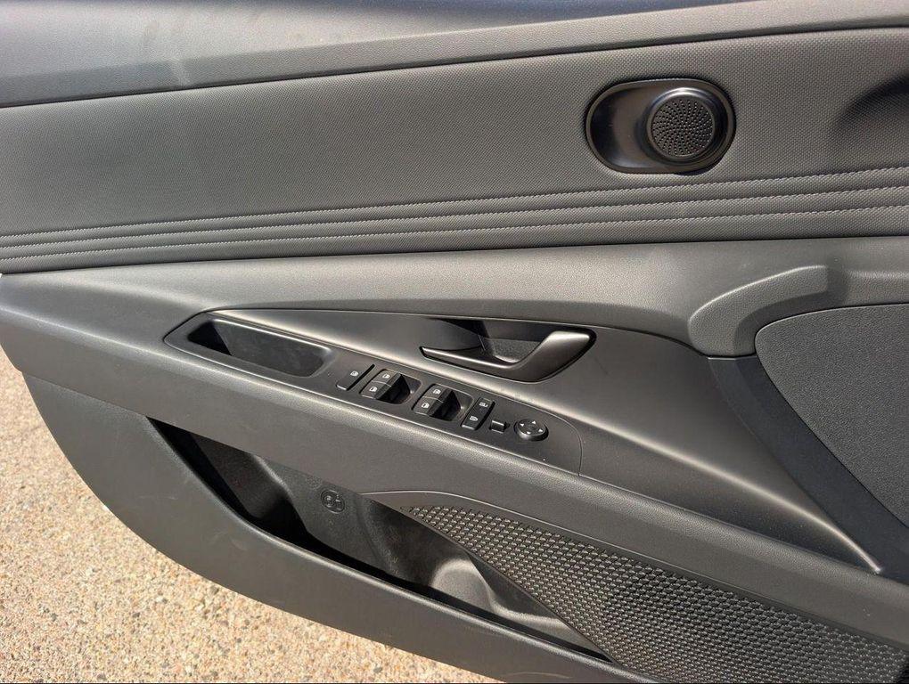 new 2025 Hyundai Elantra car, priced at $29,460