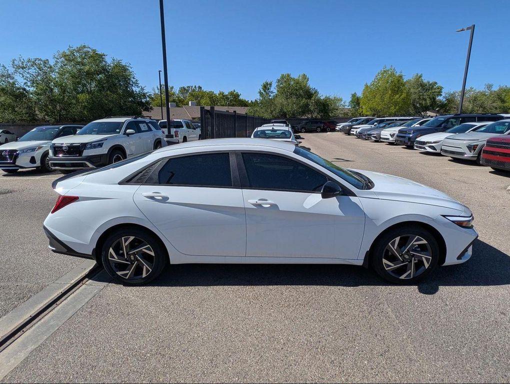new 2025 Hyundai Elantra car, priced at $29,460