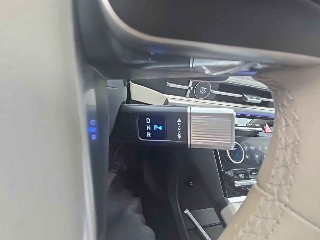 used 2025 Hyundai Santa Fe car, priced at $43,492