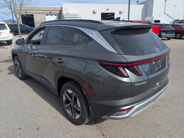 new 2025 Hyundai TUCSON Hybrid car, priced at $37,940
