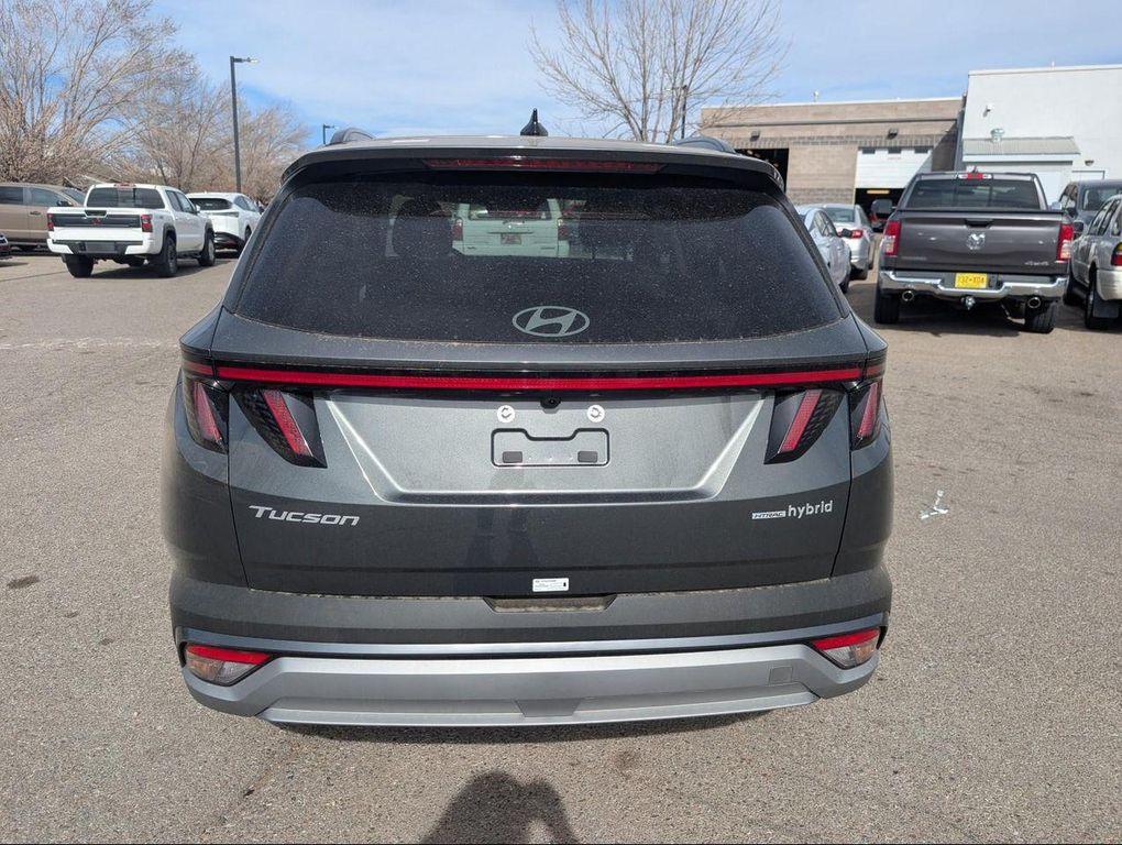 new 2025 Hyundai TUCSON Hybrid car, priced at $37,940