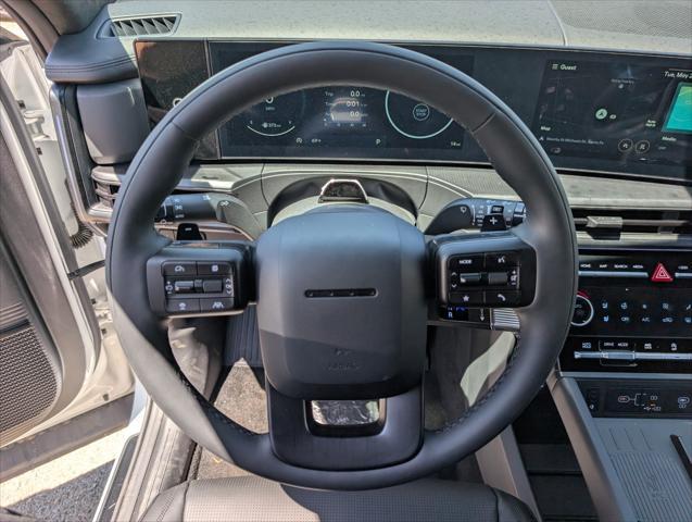 new 2025 Hyundai Santa Fe car, priced at $50,125