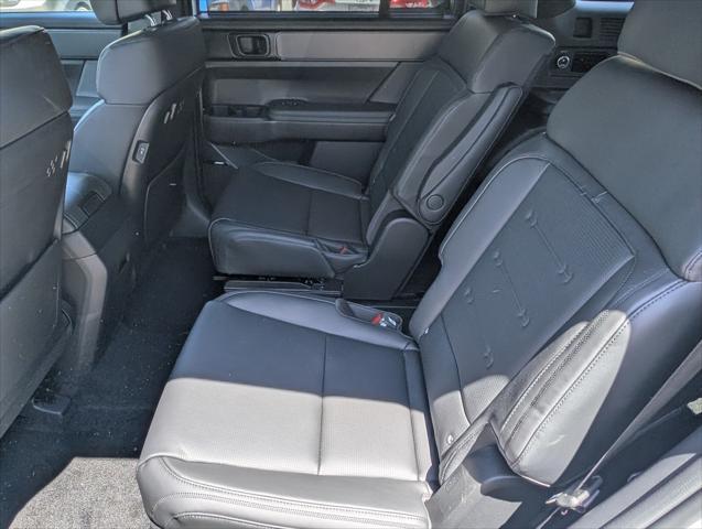 new 2025 Hyundai Santa Fe car, priced at $50,125