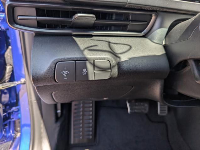 new 2025 Hyundai Elantra car, priced at $24,540