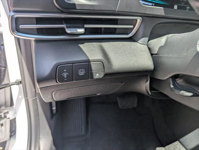 new 2025 Hyundai ELANTRA HEV car, priced at $27,485