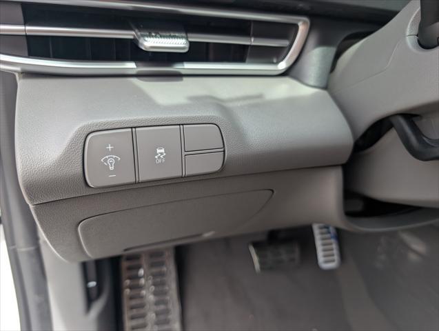 new 2025 Hyundai Elantra car, priced at $25,210