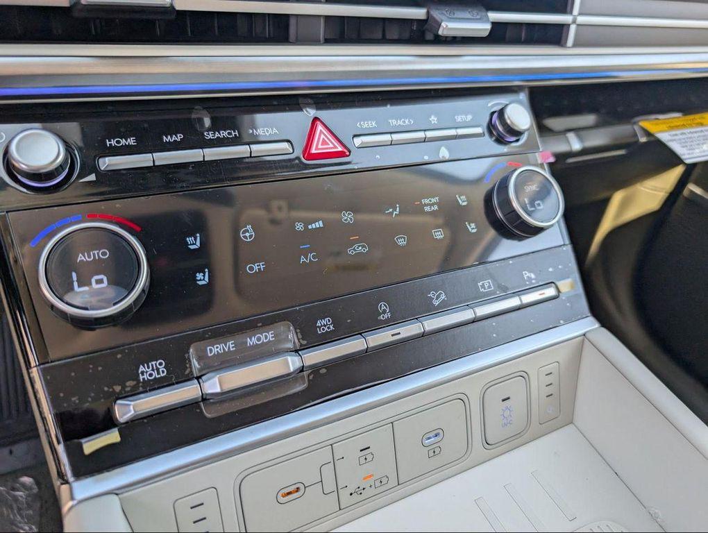 new 2025 Hyundai Santa Fe car, priced at $49,980