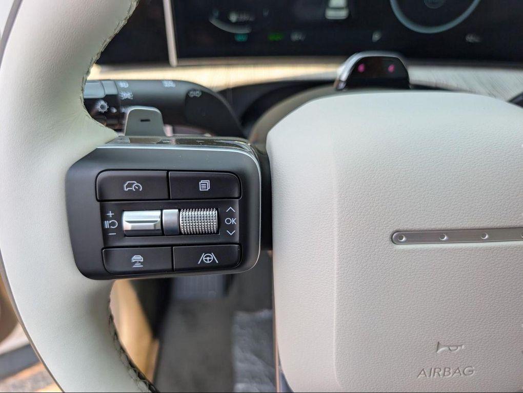 new 2025 Hyundai SANTA FE HEV car, priced at $51,325