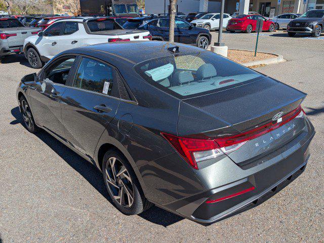 new 2025 Hyundai Elantra car, priced at $26,220