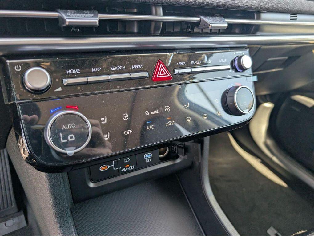 new 2025 Hyundai Tucson car, priced at $41,997