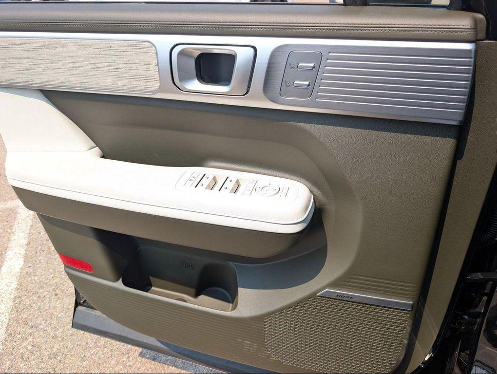 new 2025 Hyundai SANTA FE HEV car, priced at $51,355