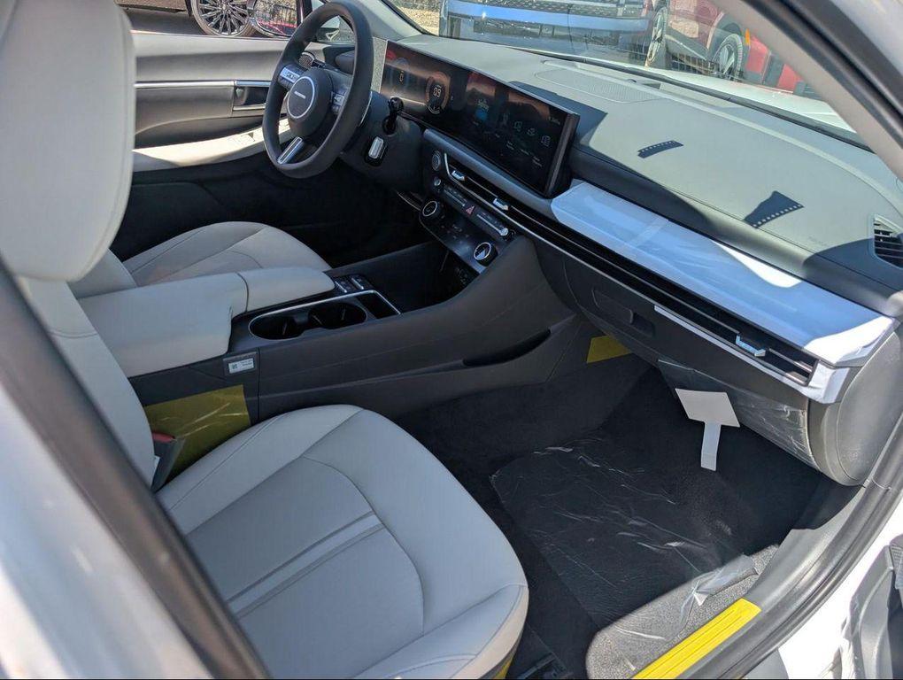 new 2025 Hyundai Sonata car, priced at $29,875