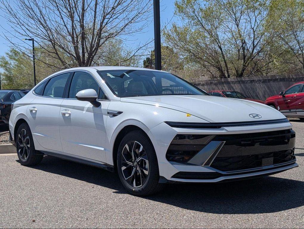 new 2025 Hyundai Sonata car, priced at $29,090