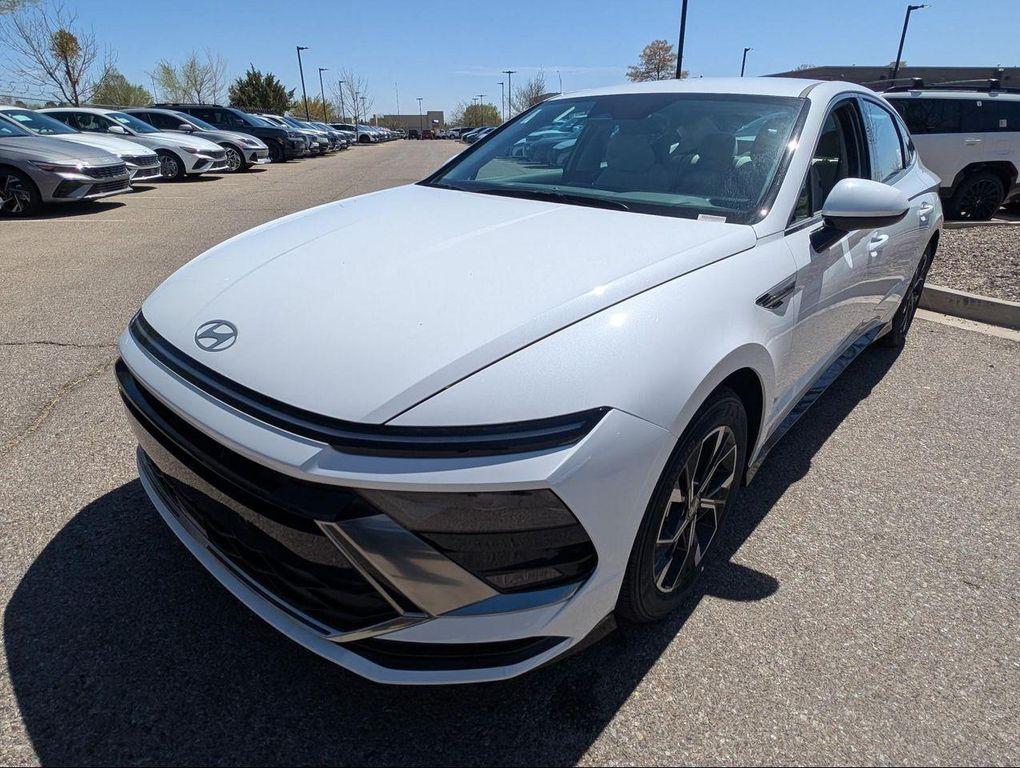 new 2025 Hyundai Sonata car, priced at $29,875