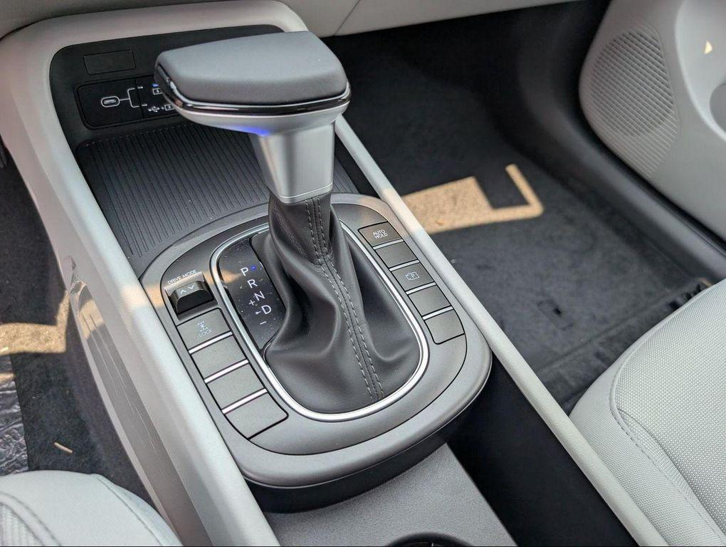 new 2025 Hyundai Kona car, priced at $29,439