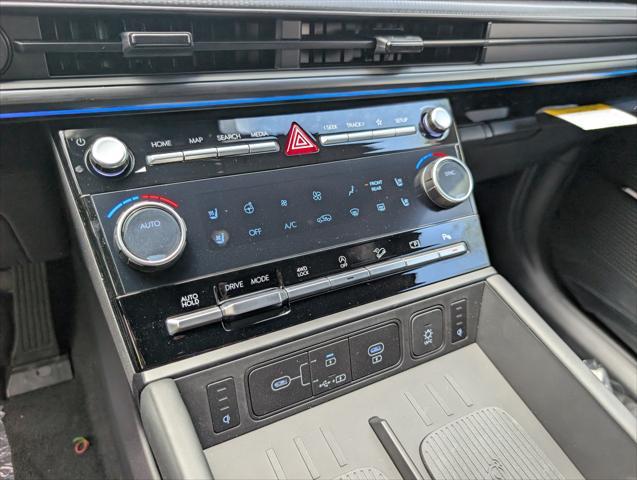 new 2025 Hyundai Santa Fe car, priced at $49,915