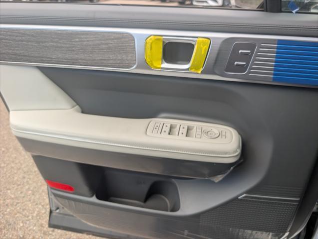 new 2025 Hyundai SANTA FE HEV car, priced at $49,925
