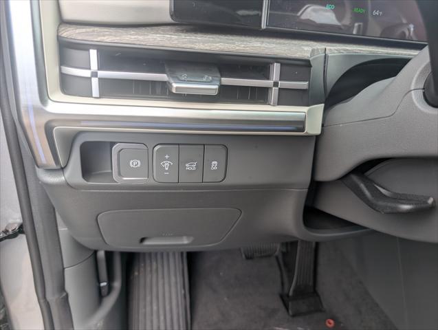 new 2025 Hyundai SANTA FE HEV car, priced at $49,925