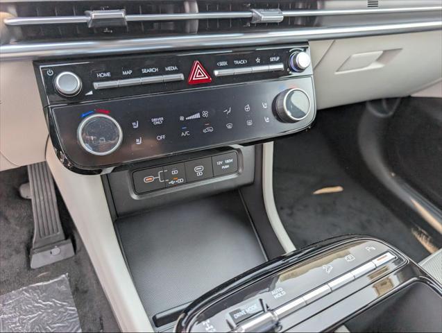 new 2025 Hyundai TUCSON Hybrid car, priced at $43,722