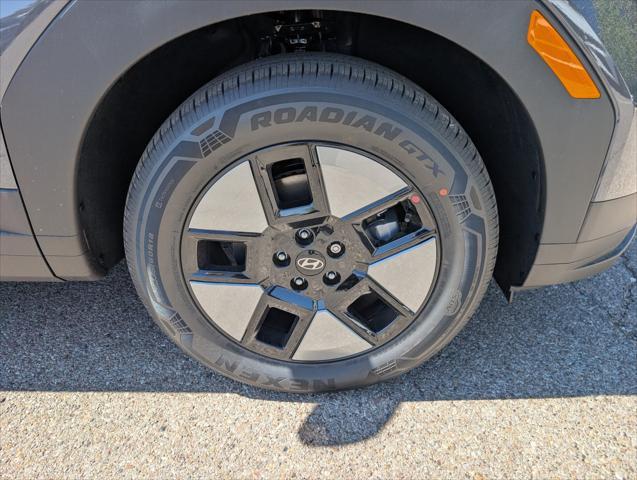 new 2025 Hyundai SANTA FE HEV car, priced at $40,045