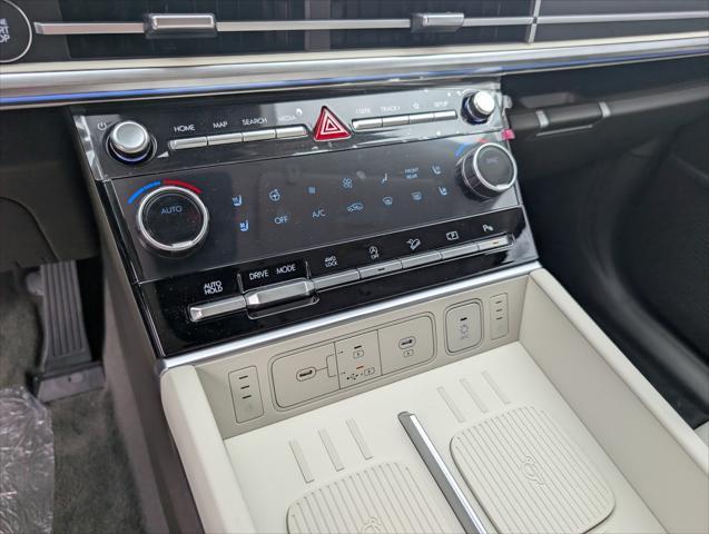 new 2025 Hyundai Santa Fe car, priced at $49,995