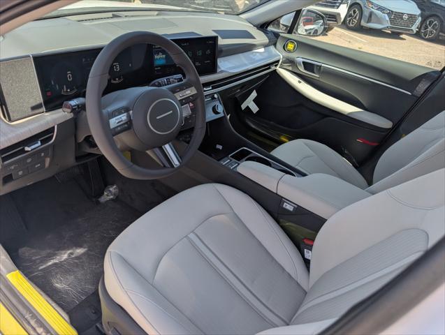 new 2025 Hyundai Sonata Hybrid car, priced at $33,100