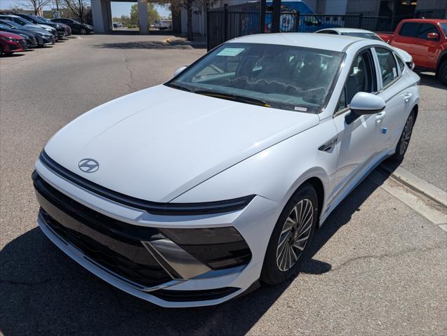 new 2025 Hyundai Sonata Hybrid car, priced at $33,100
