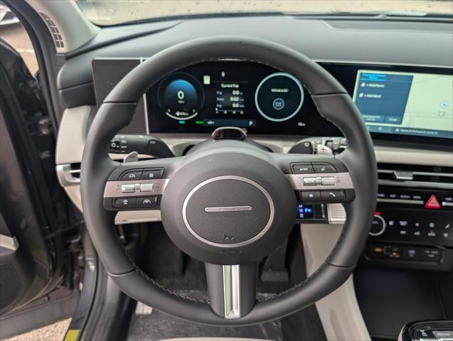 new 2025 Hyundai TUCSON Hybrid car, priced at $38,255