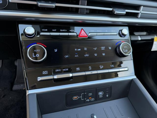new 2025 Hyundai Santa Fe car, priced at $42,434