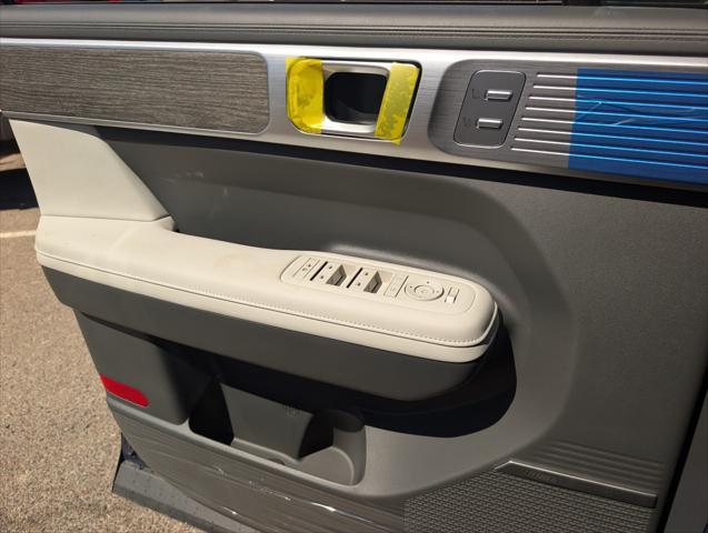 new 2025 Hyundai Santa Fe car, priced at $50,890