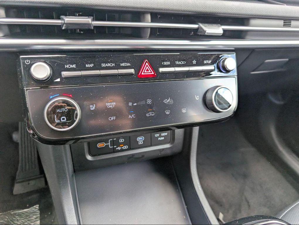 new 2025 Hyundai TUCSON Hybrid car, priced at $38,860