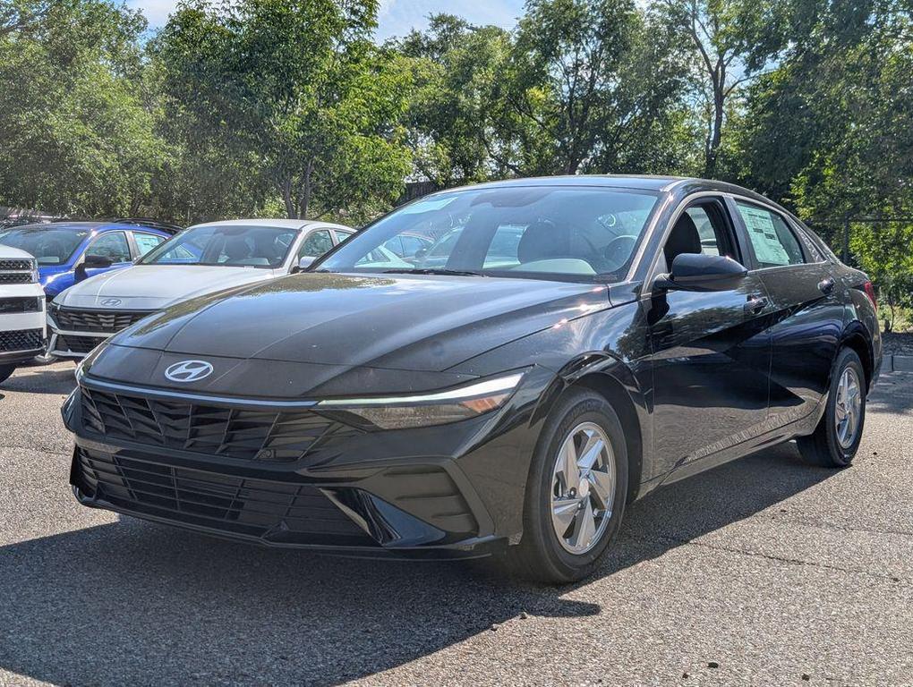 new 2025 Hyundai Elantra car, priced at $23,104
