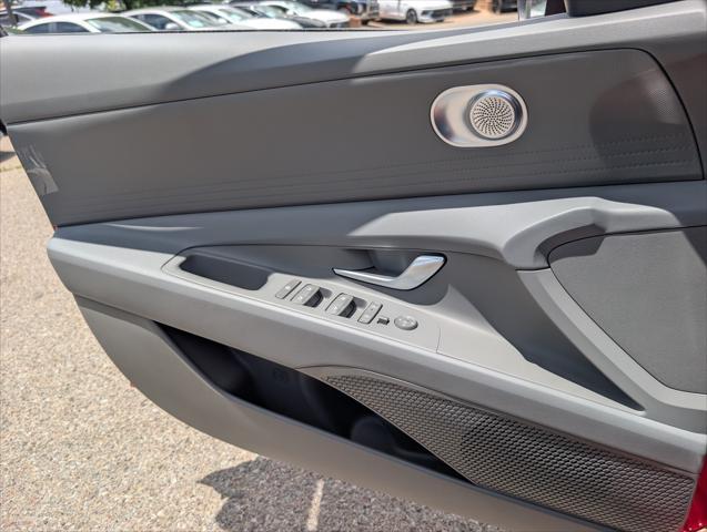 new 2025 Hyundai ELANTRA HEV car, priced at $27,735