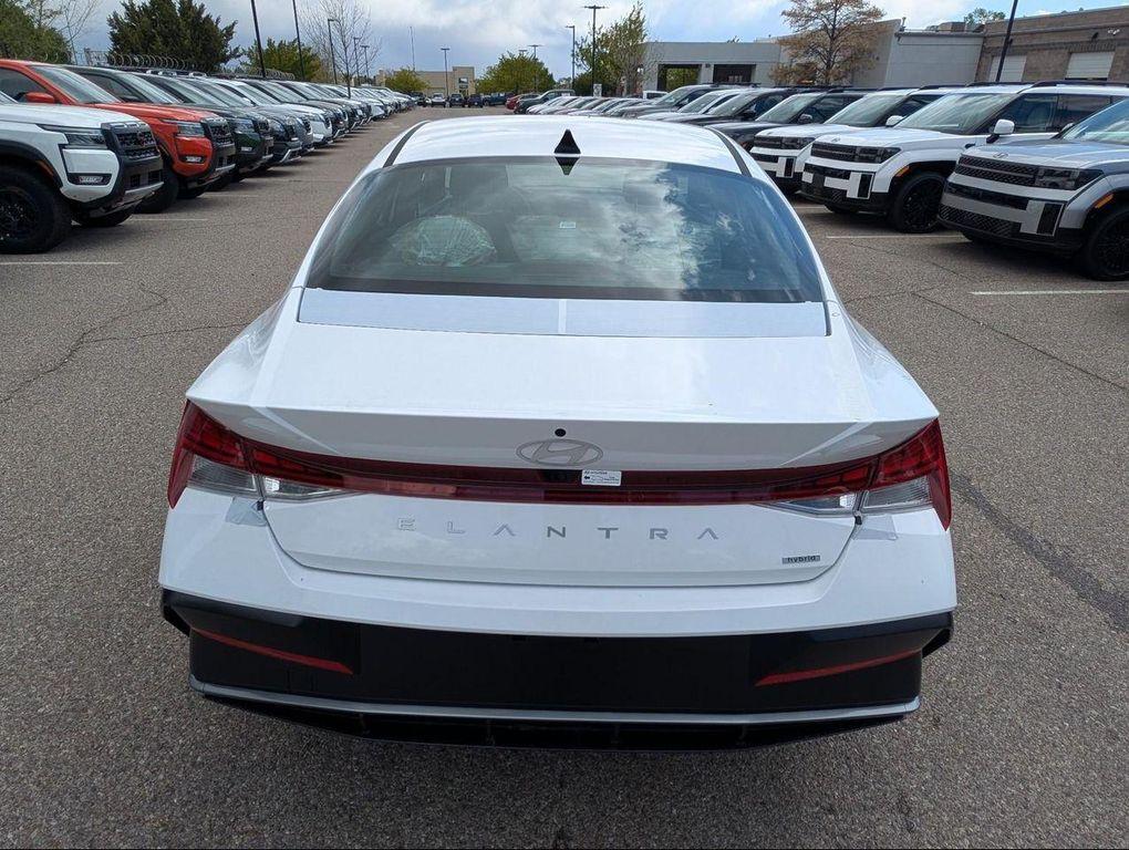 new 2025 Hyundai Elantra car, priced at $31,830