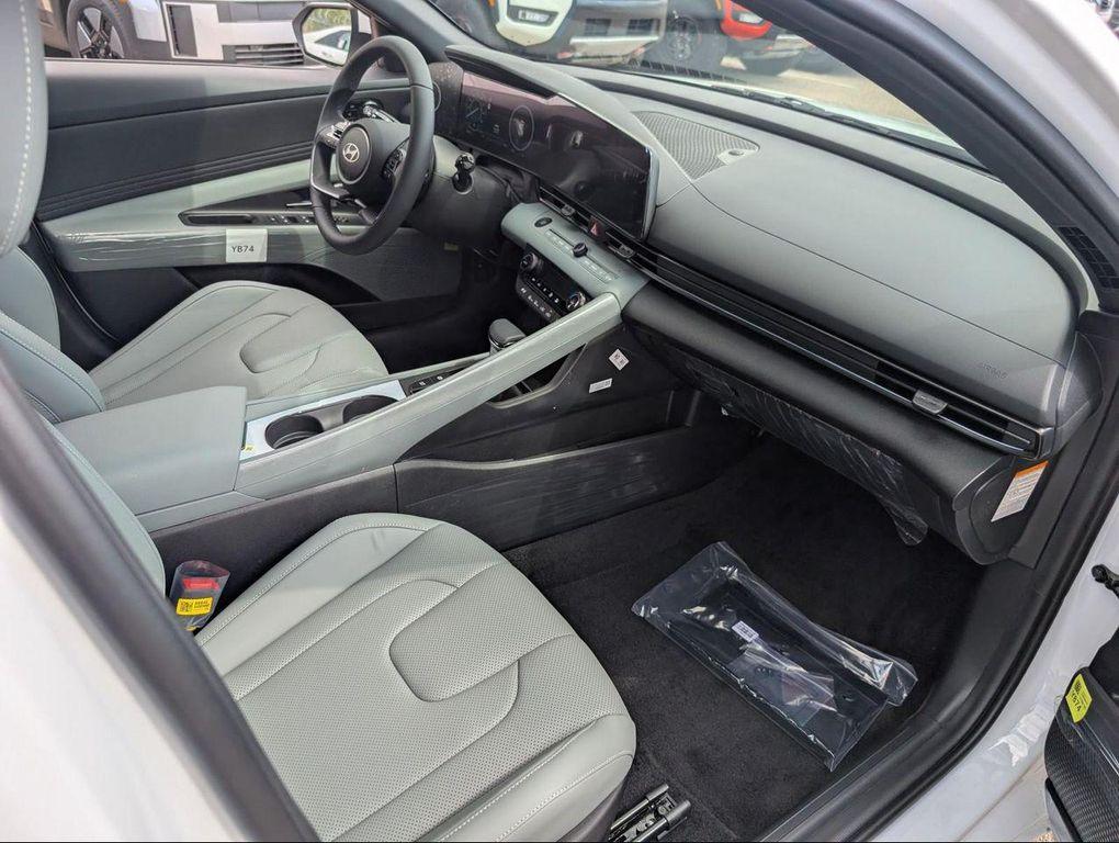 new 2025 Hyundai Elantra car, priced at $31,830