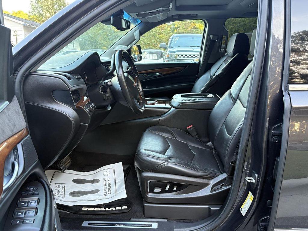 used 2016 Cadillac Escalade ESV car, priced at $21,995