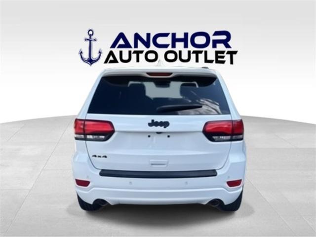 used 2015 Jeep Grand Cherokee car, priced at $13,343