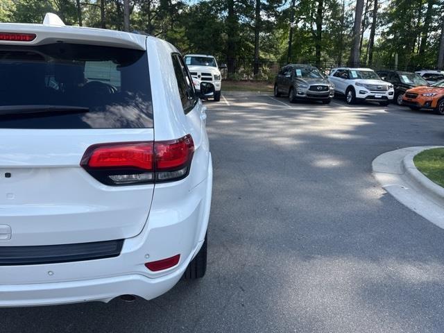 used 2015 Jeep Grand Cherokee car, priced at $13,343