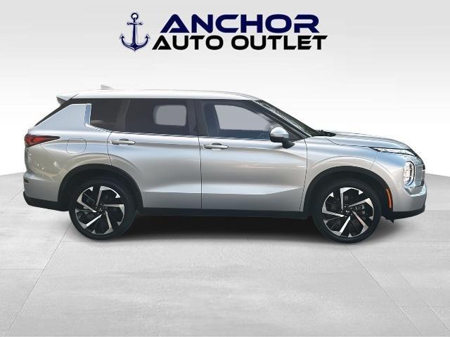 used 2022 Mitsubishi Outlander car, priced at $12,995