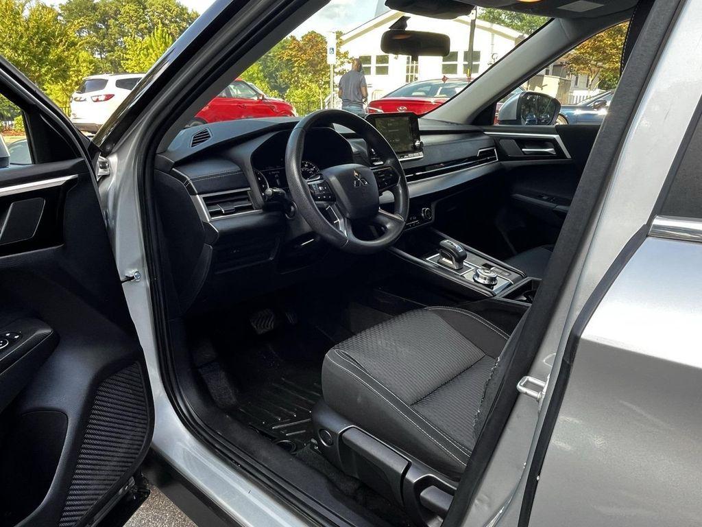 used 2022 Mitsubishi Outlander car, priced at $12,995