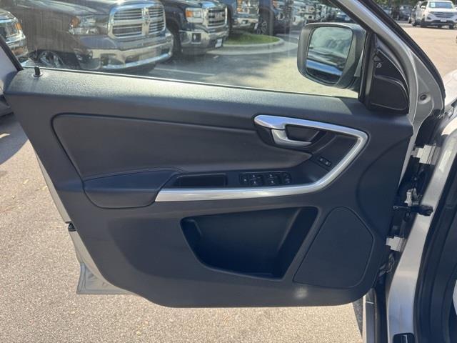 used 2016 Volvo XC60 car, priced at $11,773