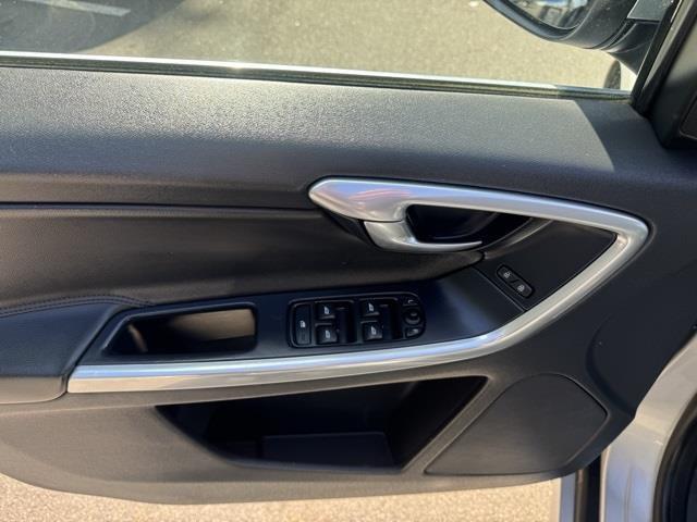 used 2016 Volvo XC60 car, priced at $11,773