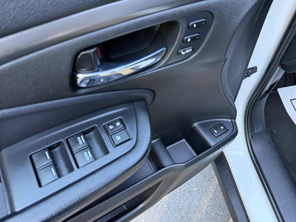 used 2020 Honda Pilot car, priced at $17,995